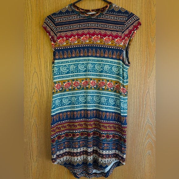 Novella Royale Dresses & Skirts - Multicolor Bohemian Print Dress